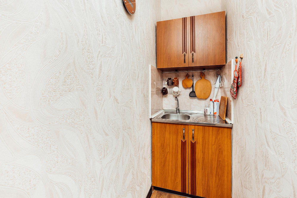 Mini cuisine placard : astuces et idées pour optimiser un petit espace